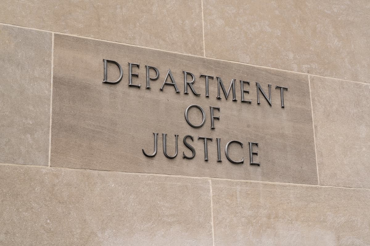 米司法省、テザー準備金の一部を扱った決済業者から8400万ドル押収