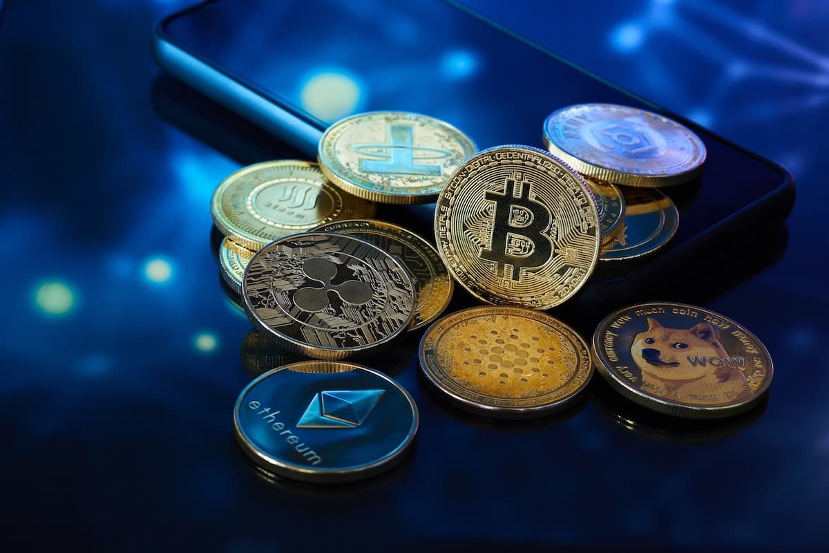 米国人の63%「金融システムの刷新が必要」 仮想通貨は認知に壁=米DEF調査